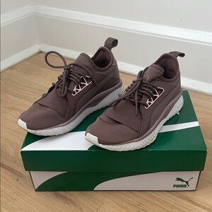 Puma  Tsugi Apex Jewel Women’s Peppercorn Sneakers Size 8